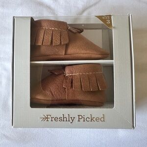 Freshly Picked Kids Moccasins - Brown